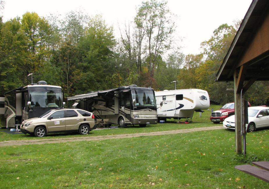 RV/TENT CAMPING